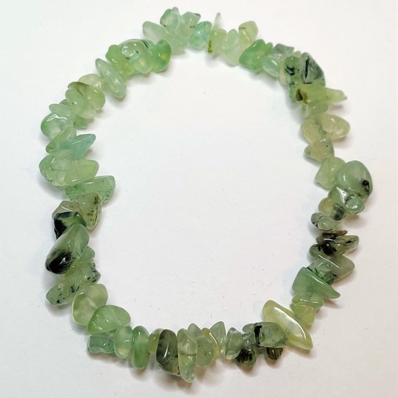 Prehnite w/ Rutile Stretch Bracelet 5-8mm chip natural stone w/ felt pouch-CB02 - Picture 1 of 10